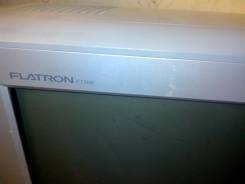 LG. 17" (43 см), технология CRT (ЭЛТ)