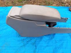 Подлокотник. Toyota Camry, ACV40