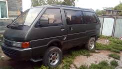 Продам Nissan Largo