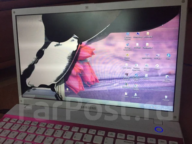 Samsung 300V5A. WiFi: 1 ����