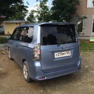 Toyota Voxy. вариатор, передний, 2.0 (105 л.с.), бензин, 100 000 тыс. км