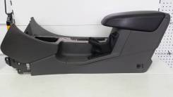 Подлокотник. Ford Focus