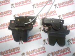 Замок крышки багажника. Toyota Cresta, JZX100, JZX101, GX100, GX105, JZX105 Toyota Mark II, GX105, JZX105, JZX100, GX100, JZX101 Toyota Chaser, GX100...