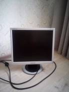 Samsung. 17" (43 см)