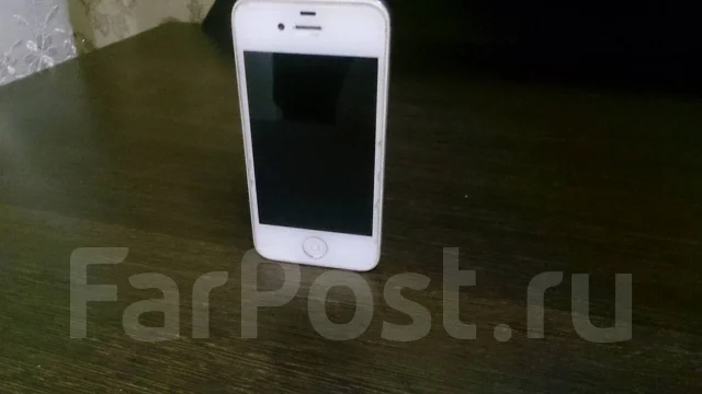 Apple iPhone 4s. �/� ����