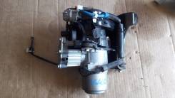 Насос подкачки стоек. Lexus LS600hL, UVF46, UVF45 Lexus LS460L, USF45, USF46, USF40, USF41 Lexus LS600h, UVF46, UVF45 Lexus LS460, USF45, USF46, USF41...