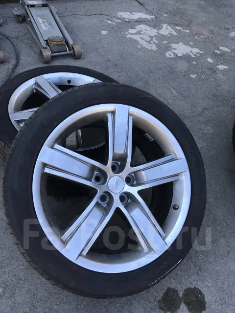 Chevrolet. x20" ����