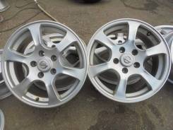 Nissan. 6.5x16, 5x114.30, ET40, ЦО 66,1 мм.