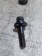 Болт коленвала. Mazda: Revue, Roadster, Demio, Autozam AZ-3, Capella, Training Car, Lantis, Eunos Cosmo, Familia, Verisa, Eunos Presso, Eunos 100, Axe...