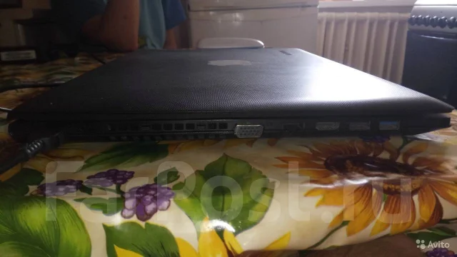 Lenovo IdeaPad G5070. 15.6", 1 900����, ��� 4 ��, ���� 930���, WiFi: 1, Bluetooth: 1, ����������� �� 6��. ����
