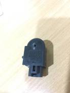 Гудок. Toyota Corolla Verso, ZNR10, ZNR11, CUR10, AUR10 Toyota Allion, ZZT245, ZZT240, NZT240, AZT240 Toyota Premio, ZZT240, AZT240, NZT240, ZZT245 To...
