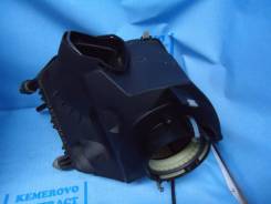 Корпус воздушного фильтра. Audi A6, 4F2/C6, 4F5/C6