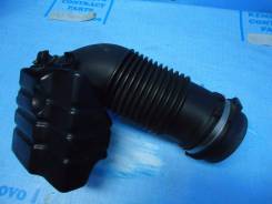 Патрубок воздухозаборника. Audi A6, 4F2/C6, 4F5/C6