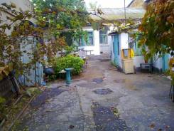 Продам дом участок в евпатории возле моря, город , собственник. Улица Интернациональная 48, р-н старый город, площадь дома 60 кв. м., централизованный...