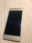 Samsung Galaxy A3. Б/у