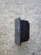 Пепельница. Toyota Ipsum, CXM10, CXM10G, SXM10, SXM10G, SXM15, SXM15G Toyota Picnic, CXM10, CXM10L, SXM10, SXM10L Двигатели: 3CTE, 3SFE