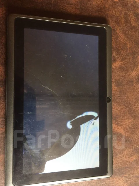 Tesla Neon 7.0 3G ����