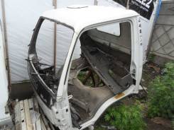 Кабина. Isuzu Elf, NKR66E Двигатель 4HF1