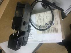 Замок капота. Volkswagen Passat CC Двигатель CCZB