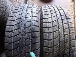 Toyo Winter Tranpath MK3. Зимние, без шипов, износ: 10%, 2 шт