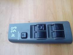 Блок управления дверями. Mitsubishi Chariot, N38W Двигатель 4D68