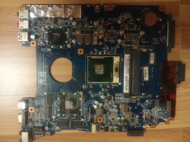Intel ����