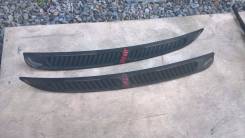Молдинг стекла. Nissan Terrano, TR50, LR50, PR50, LVR50, RR50, LUR50 Nissan Terrano Regulus, JLUR50, JTR50, JRR50, JLR50 Двигатели: ZD30DDTIWB, TD27TI...