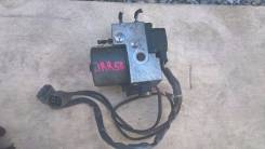 Блок abs. Nissan Terrano, TR50, LR50, LUR50, PR50, LVR50, RR50 Nissan Terrano Regulus, JRR50 Двигатели: QD32TI, TD27TI, QD32ETI