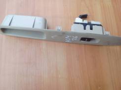 Кнопка стеклоподъемника. Toyota Ipsum, ACM21, ACM21W, ACM26, ACM26W Двигатель 2AZFE
