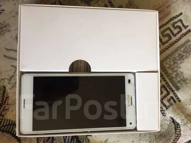 Sony Xperia Z3 Compact. �/� ����