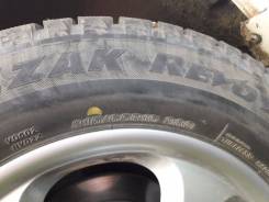 Bridgestone Blizzak Revo2. Зимние, без шипов, износ: 10%, 4 шт