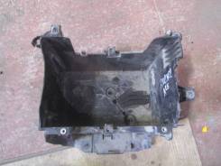 Кожух аккумулятора. Renault Fluence, L30R, L30T Двигатели: K4M, M4R