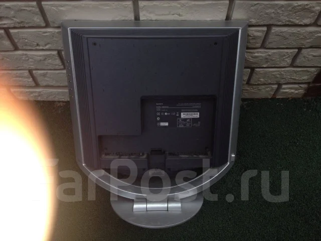 Sony. 19" ����