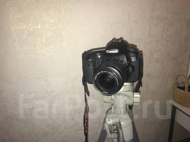 Canon EOS 60D Kit. 15 - 19.9 ��, ���: 3� ����