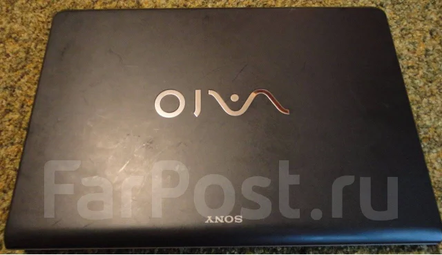 Sony VAIO VPC-F13. 16.4", 1,7����, ��� 4 ��, ���� 640���, WiFi: 1, Bluetooth: 1, ����������� �� 2��. ����