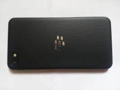BlackBerry Z10. �/�