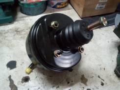 Бачок вакуумного усилителя сцепления. Toyota Toyoace, BU107, BU137, BU147, XZU140, BU202, XZU130, BU122, BU132, BU212, BU102, BU112, BU222, BU162, BU1...