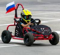 Детская секция по обучению вождению на спортивных автомобилях багги