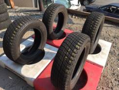 Bridgestone Ice Partner. Всесезонные, 2014 год, износ: 10%, 4 шт