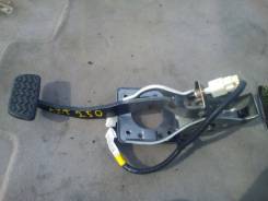 Педаль тормоза. Toyota Avensis, AZT250, AZT250W, AZT250L Двигатель 1AZFSE