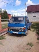 Toyota Toyoace. Продам грузовик в рабочем состоянии категории b, 2 800 куб. см., 2 000 кг.
