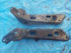 Крепление рычага подвески. Nissan Skyline, ER33, ER34, HR34, ENR33, BNR34, HR33, ENR34, BCNR33, ECR33