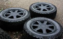 Продам отличный комплект литья с шинами Bfgoodrich 2013 г. в. 8.0x18 6x139.70 ET15 ЦО 77,8 мм.