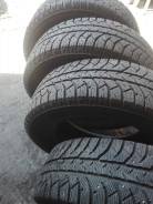 Bridgestone Ice Cruiser 7000. Зимние, шипованные, износ: 5%, 4 шт