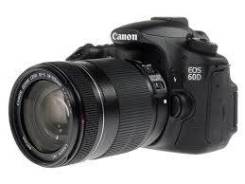 Canon EOS 60D Kit. 15 - 19.9 Мп, зум: без зума
