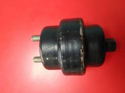 Подушка двигателя. Toyota: Progres, Cresta, Verossa, Crown, Altezza, Brevis, Mark II Wagon Blit, Crown Majesta, Mark II, Chaser Двигатели: 1JZGE, 1JZF...