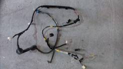 Проводка двери. Toyota Corolla Axio, NZE141, NZE144, ZRE142, ZRE144 Toyota Corolla Fielder, NZE141, NZE141G, NZE144, NZE144G, ZRE142, ZRE142G, ZRE144...