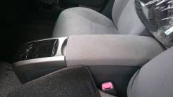 Бардачок. Toyota Prius, NHW20