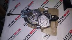 Доводчик двери багажника. Lexus RX330, MCU38, GSU30, MCU35, MCU33, GSU35 Lexus RX350, MCU38, MCU35, MCU33, GSU30, GSU35 Lexus RX300, MCU38, MCU35, GSU...
