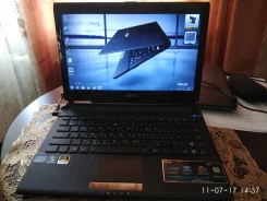 Asus U36SD. 13.3", 2 400,0����, ��� 4 ��, ���� 640���, WiFi, Bluetooth, ����������� �� 3��. ����